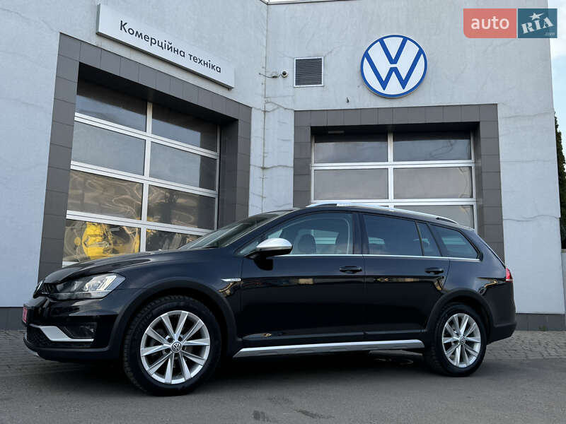 Универсал Volkswagen Golf Alltrack 2016 в Ровно