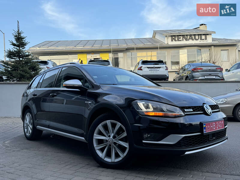Универсал Volkswagen Golf Alltrack 2016 в Ровно