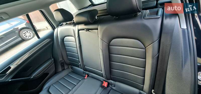 Універсал Volkswagen Golf Alltrack 2017 в Києві
