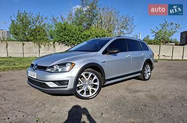 Volkswagen Golf Alltrack 2016