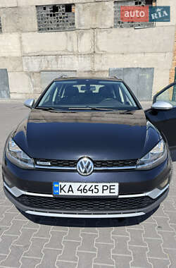Універсал Volkswagen Golf Alltrack 2017 в Василькові