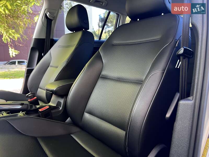 Универсал Volkswagen Golf Alltrack 2016 в Запорожье