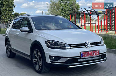 Универсал Volkswagen Golf Alltrack 2018 в Житомире