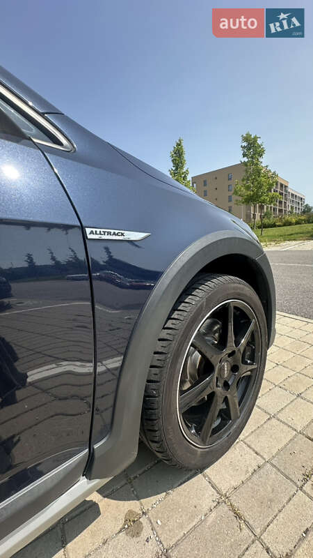 Универсал Volkswagen Golf Alltrack 2016 в Киеве