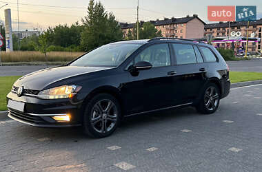 Универсал Volkswagen Golf Alltrack 2018 в Ужгороде