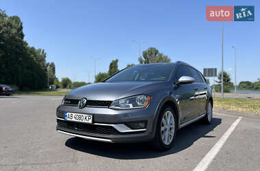 Универсал Volkswagen Golf Alltrack 2016 в Виннице