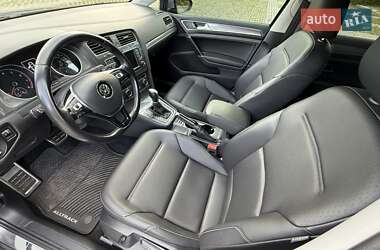 Универсал Volkswagen Golf Alltrack 2016 в 