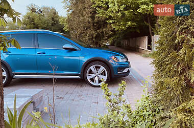 Volkswagen Golf Alltrack 2016