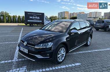 Универсал Volkswagen Golf Alltrack 2015 в Львове