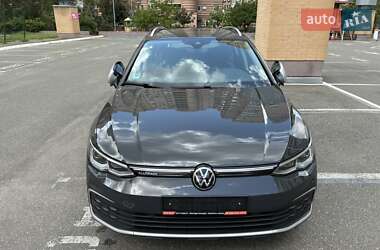 Універсал Volkswagen Golf Alltrack 2021 в Києві