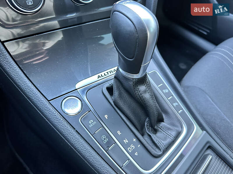 Универсал Volkswagen Golf Alltrack 2018 в Луцке фото 29 Универсал Volkswagen Golf Alltrack 2018 в Луцке