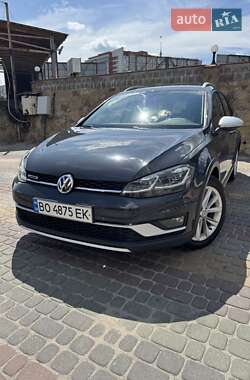 Універсал Volkswagen Golf Alltrack 2017 в Тернополі