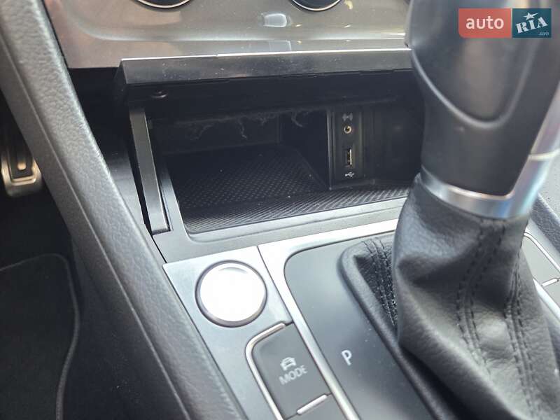 Универсал Volkswagen Golf Alltrack 2016 в Львове