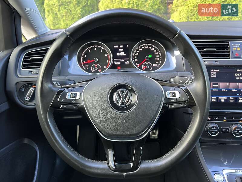 Універсал Volkswagen Golf Alltrack 2019 в Львові