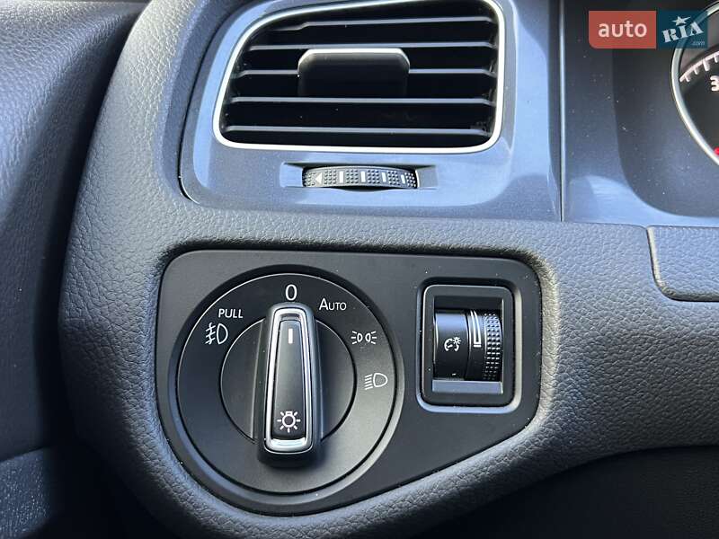 Універсал Volkswagen Golf Alltrack 2019 в Львові