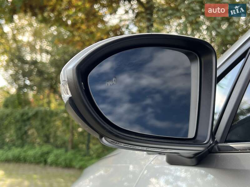 Універсал Volkswagen Golf Alltrack 2019 в Львові