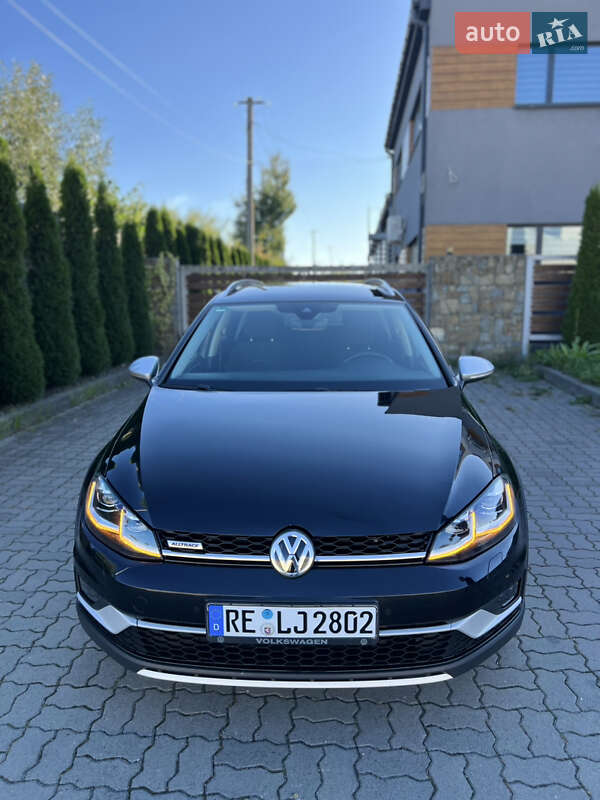 Універсал Volkswagen Golf Alltrack 2018 в Дрогобичі
