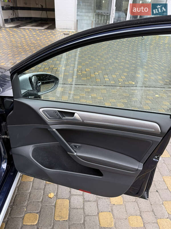 Универсал Volkswagen Golf Alltrack 2016 в Львове фото 9 Универсал Volkswagen Golf Alltrack 2016 в Львове