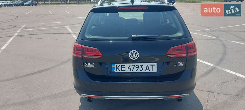 Універсал Volkswagen Golf Alltrack 2017 в Дніпрі