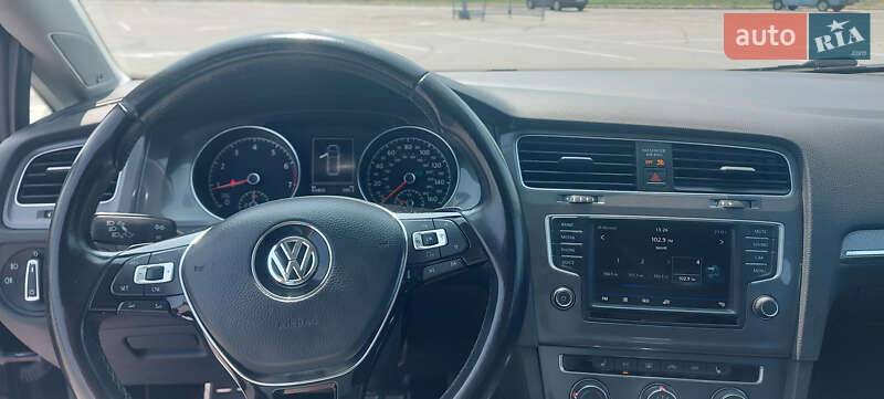 Універсал Volkswagen Golf Alltrack 2017 в Дніпрі
