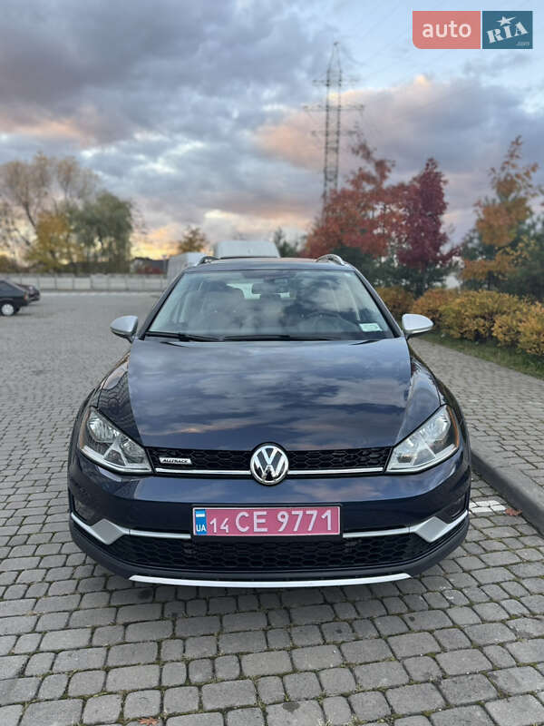 Универсал Volkswagen Golf Alltrack 2016 в Ивано-Франковске