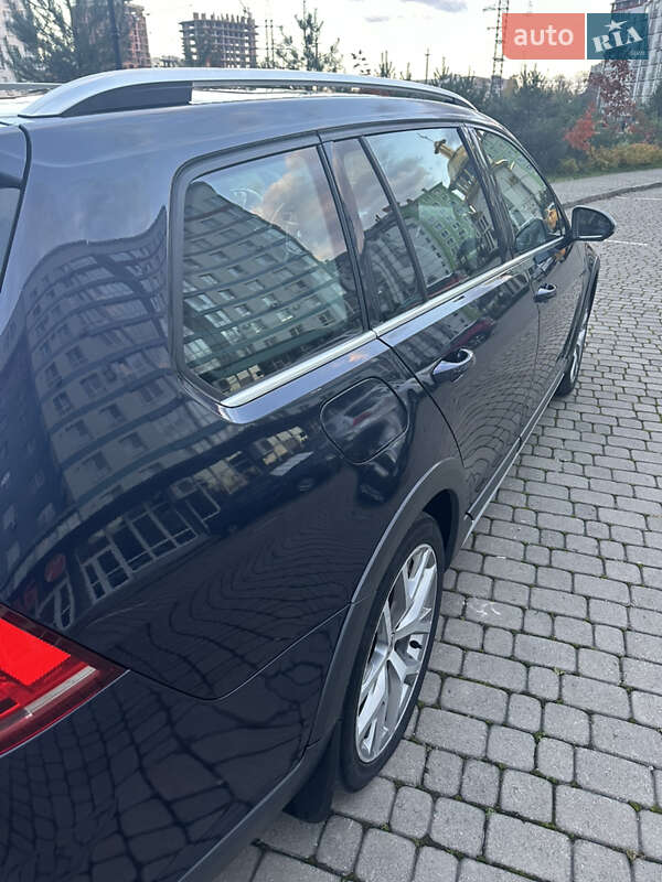 Универсал Volkswagen Golf Alltrack 2016 в Ивано-Франковске