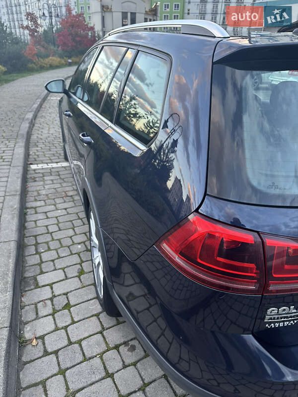 Универсал Volkswagen Golf Alltrack 2016 в Ивано-Франковске