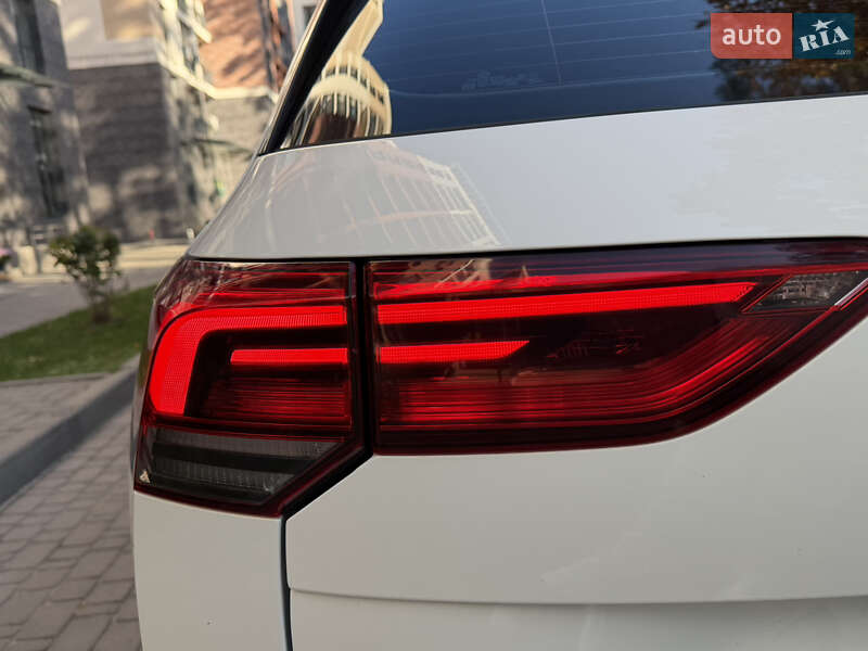 Универсал Volkswagen Golf Alltrack 2023 в Броварах