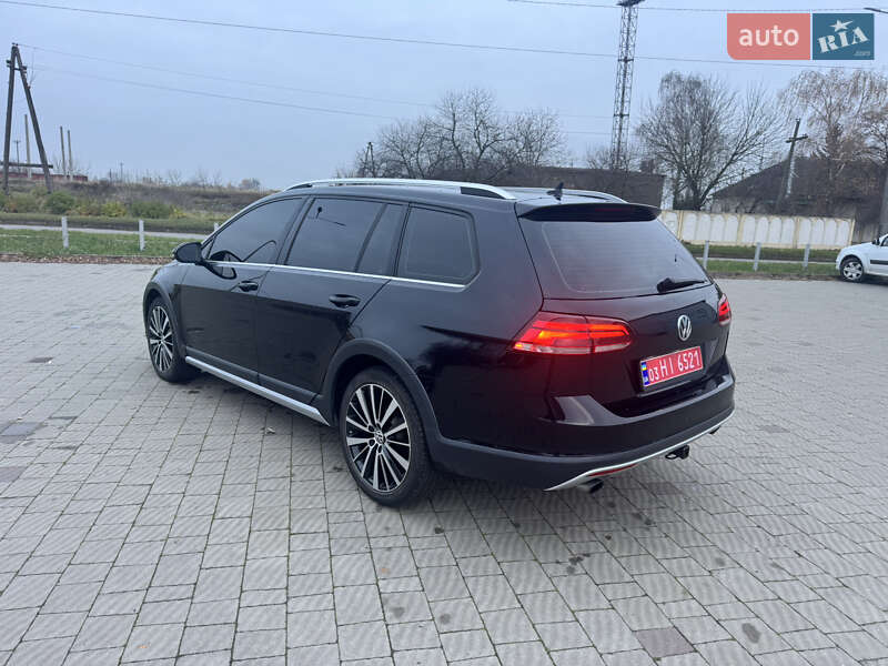 Универсал Volkswagen Golf Alltrack 2019 в Владимире фото 19 Универсал Volkswagen Golf Alltrack 2019 в Владимире
