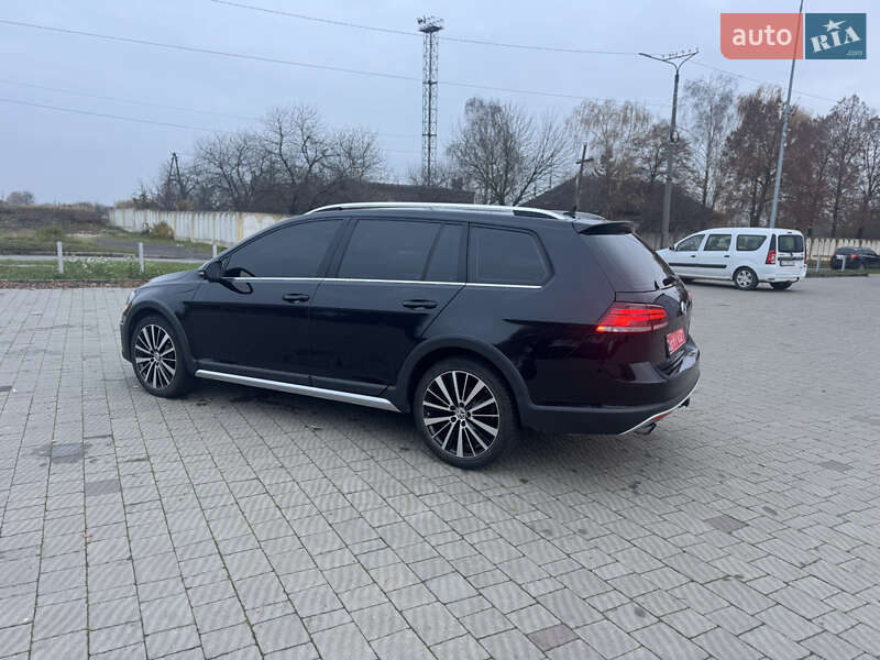 Универсал Volkswagen Golf Alltrack 2019 в Владимире фото 27 Универсал Volkswagen Golf Alltrack 2019 в Владимире