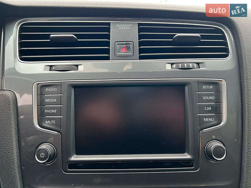 Універсал Volkswagen Golf Alltrack 2016 в Львові