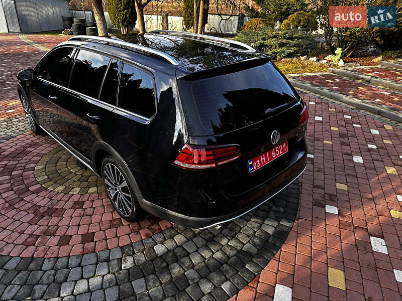 Универсал Volkswagen Golf Alltrack 2019 в Хусте