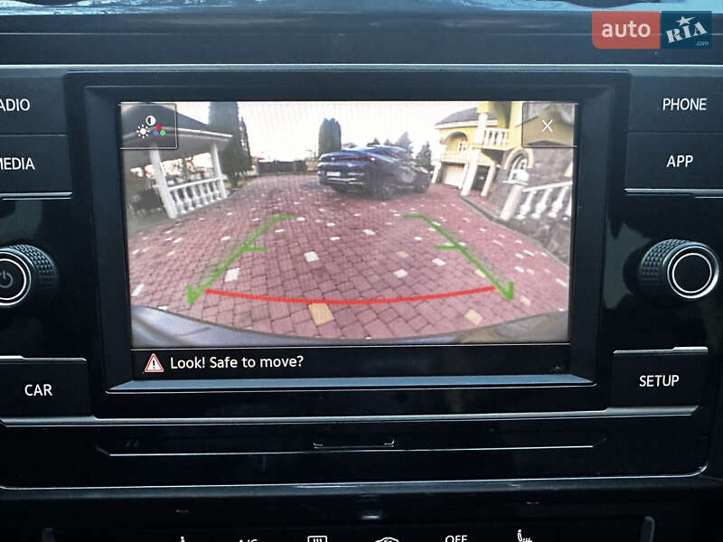 Универсал Volkswagen Golf Alltrack 2019 в Хусте