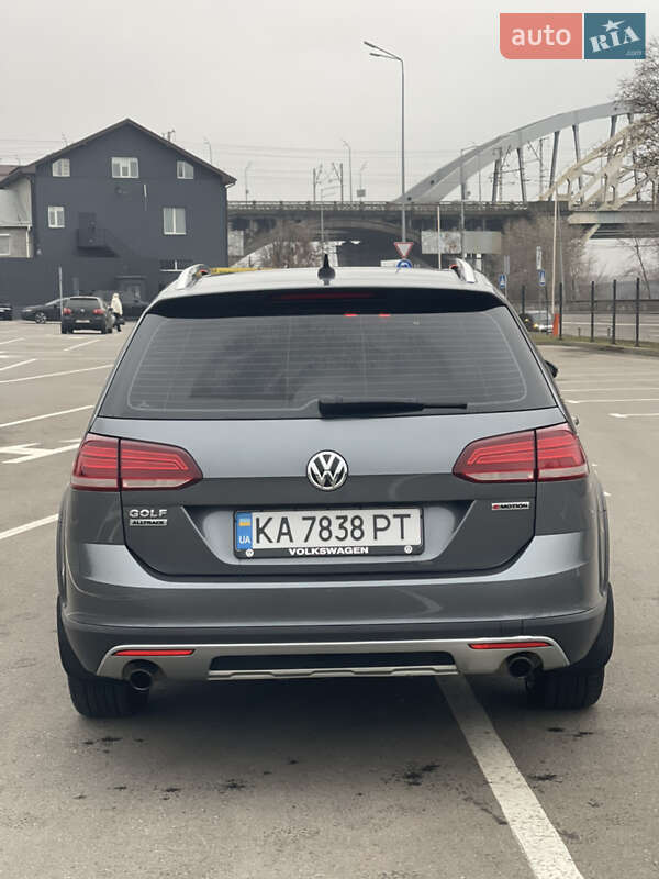 Универсал Volkswagen Golf Alltrack 2018 в Киеве фото 4 Универсал Volkswagen Golf Alltrack 2018 в Киеве