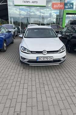 Универсал Volkswagen Golf Alltrack 2019 в Львове