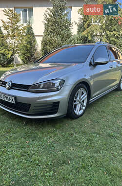 Универсал Volkswagen Golf GTD 2016 в 