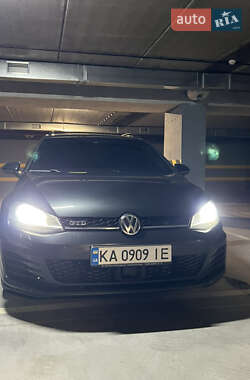 Универсал Volkswagen Golf GTD 2015 в Виннице
