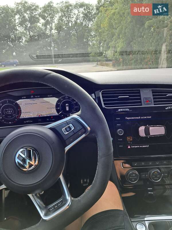 Универсал Volkswagen Golf GTD 2017 в Одессе