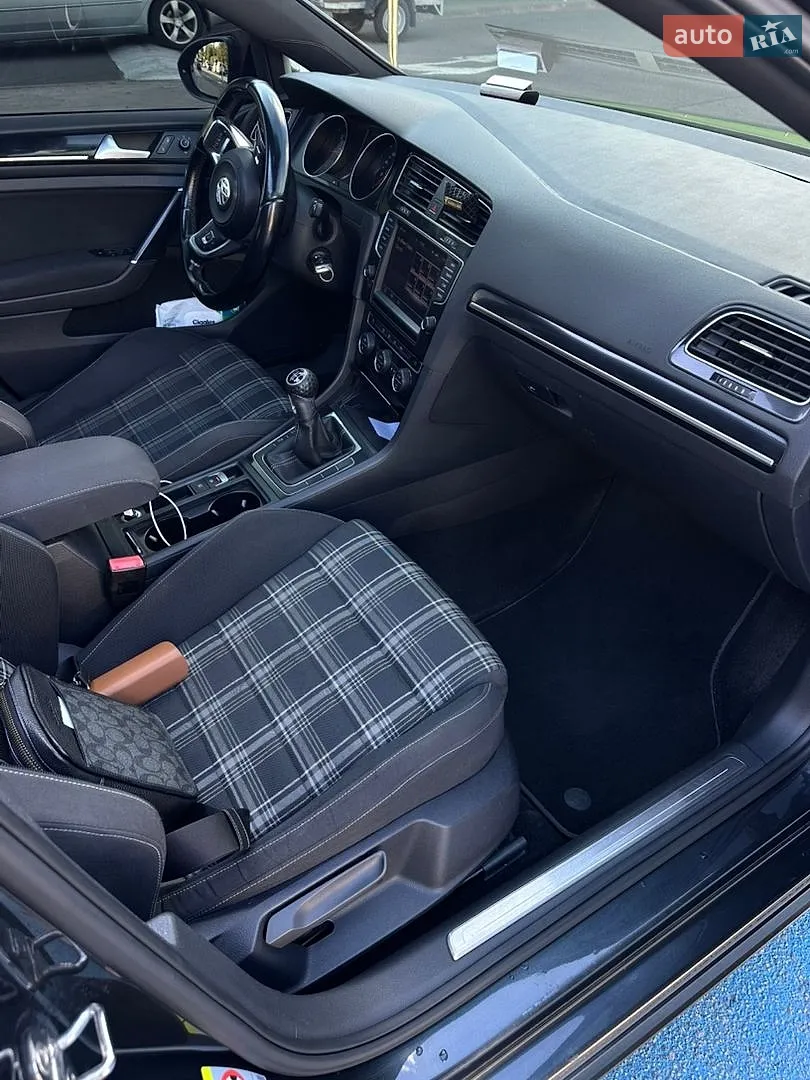2013 Volkswagen Golf GTI - мініатюра 14