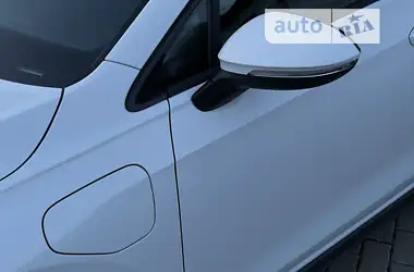 Volkswagen Golf GTE 2021