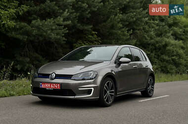 Хетчбек Volkswagen Golf GTE 2015 в Ковелі