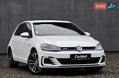 Хэтчбек Volkswagen Golf GTE 2020 в Луцке