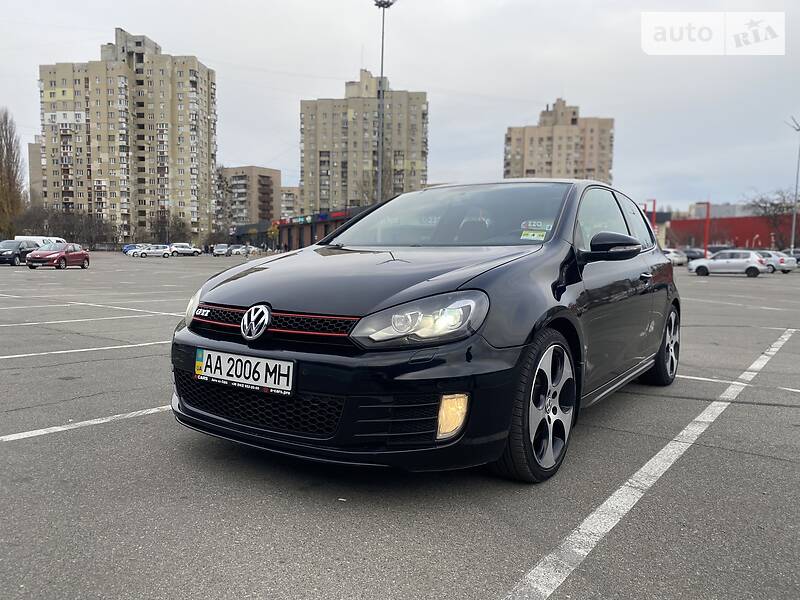 Хетчбек Volkswagen Golf GTI 2011 в Києві