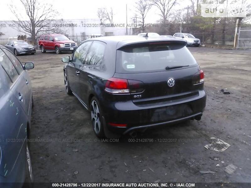 Хетчбек Volkswagen Golf GTI 2011 в Києві