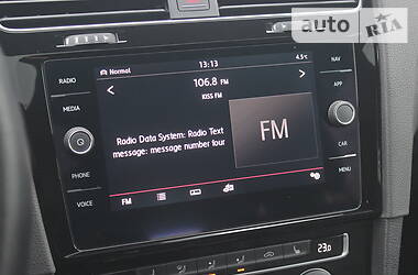 Хэтчбек Volkswagen Golf GTI 2018 в 