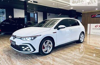 Volkswagen Golf GTI 2021