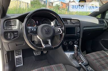 Хэтчбек Volkswagen Golf GTI 2017 в 