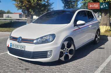 Volkswagen Golf GTI 2011