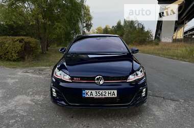 Хетчбек Volkswagen Golf GTI 2020 в Києві