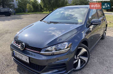 Хэтчбек Volkswagen Golf GTI 2020 в Борисполе